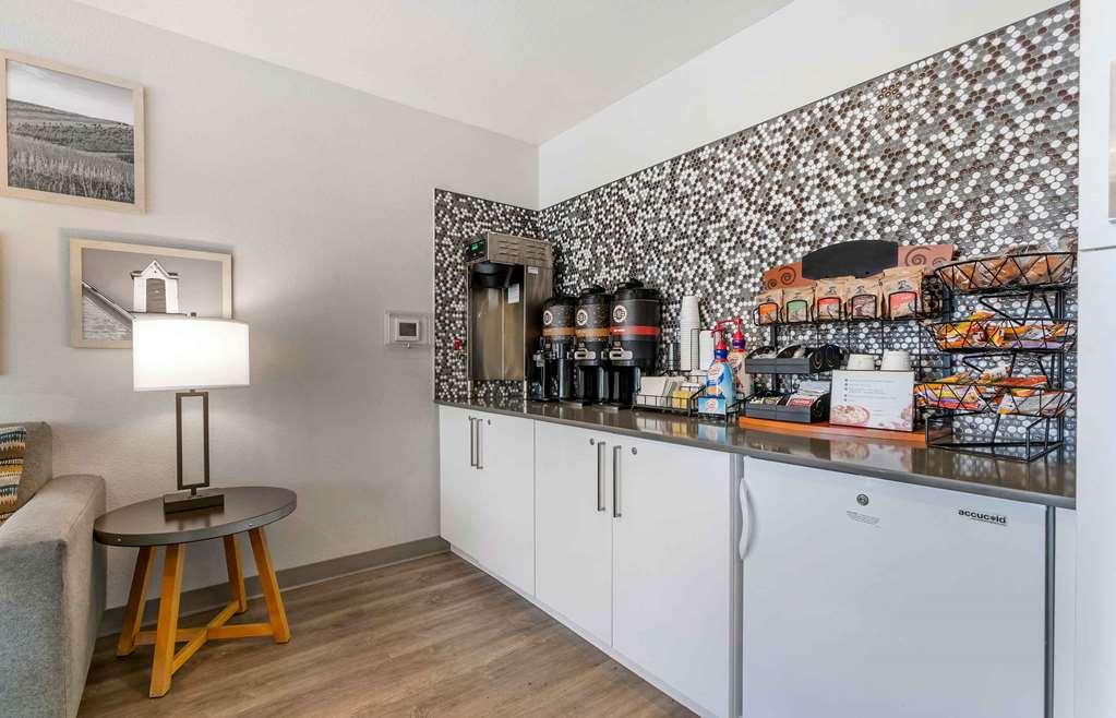 Extended Stay America Suites - Portland - East Fairview Restaurang bild